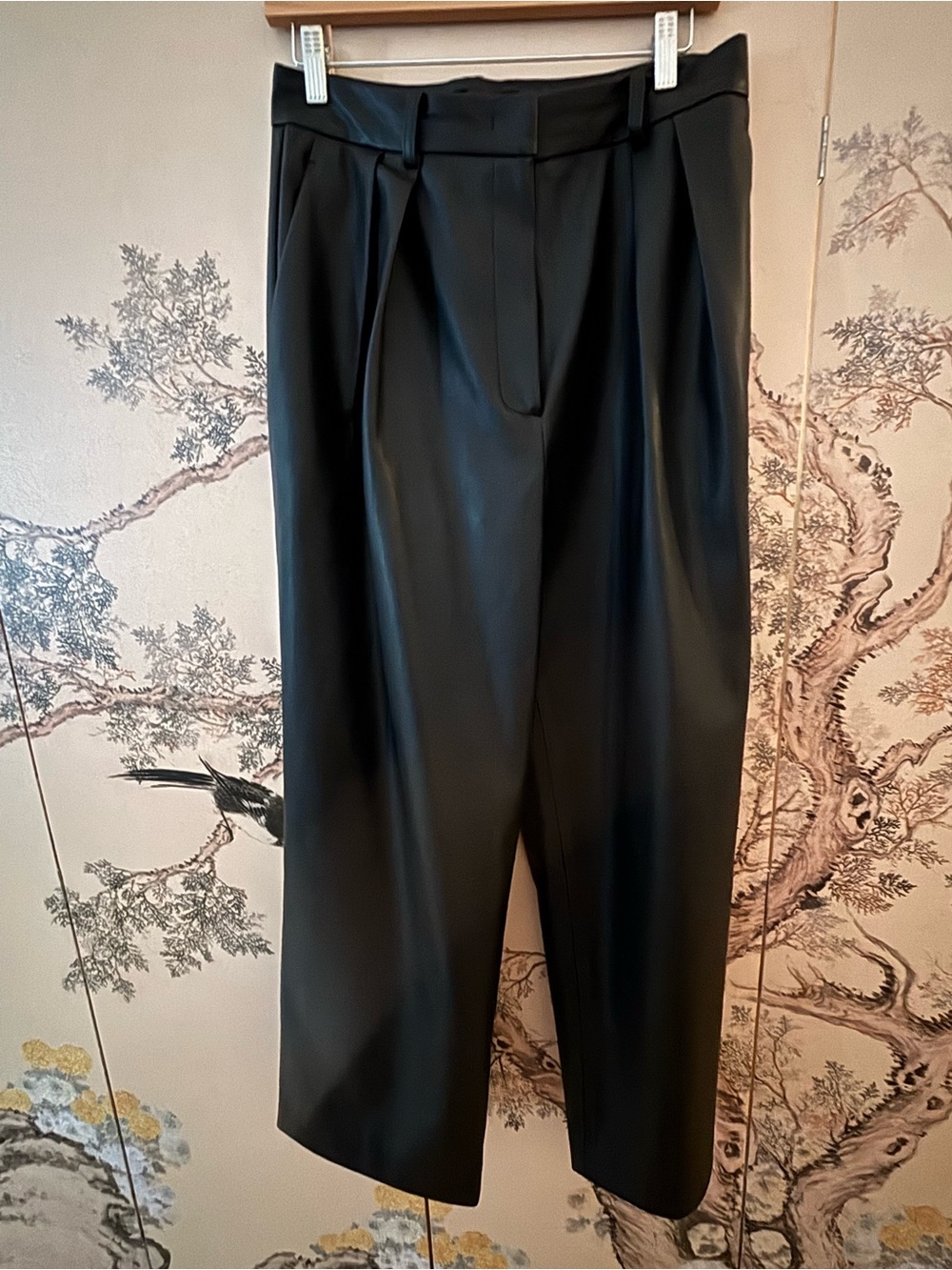 The Frankie Shop womens Black Pleated Tapered Pants
